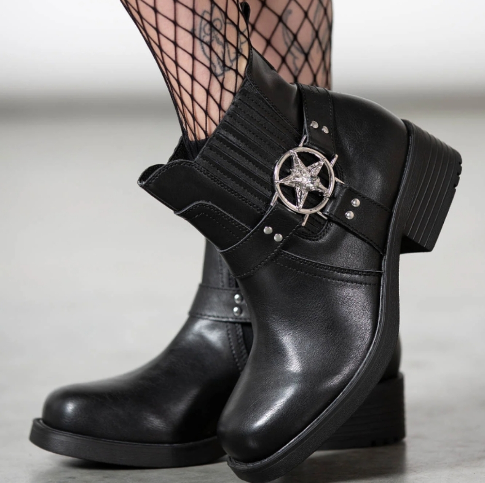 Killstar Templar Boots
